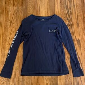 Vineyard Vines women’s navy long sleeve